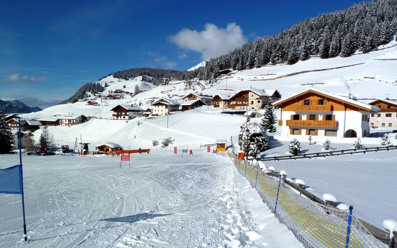 Katiuscia Aparthotel Selva di Val Gardena Exterior photo